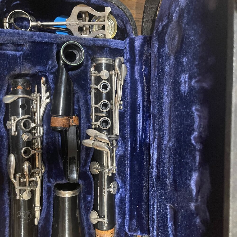vintage B♭ soprano clarinet
